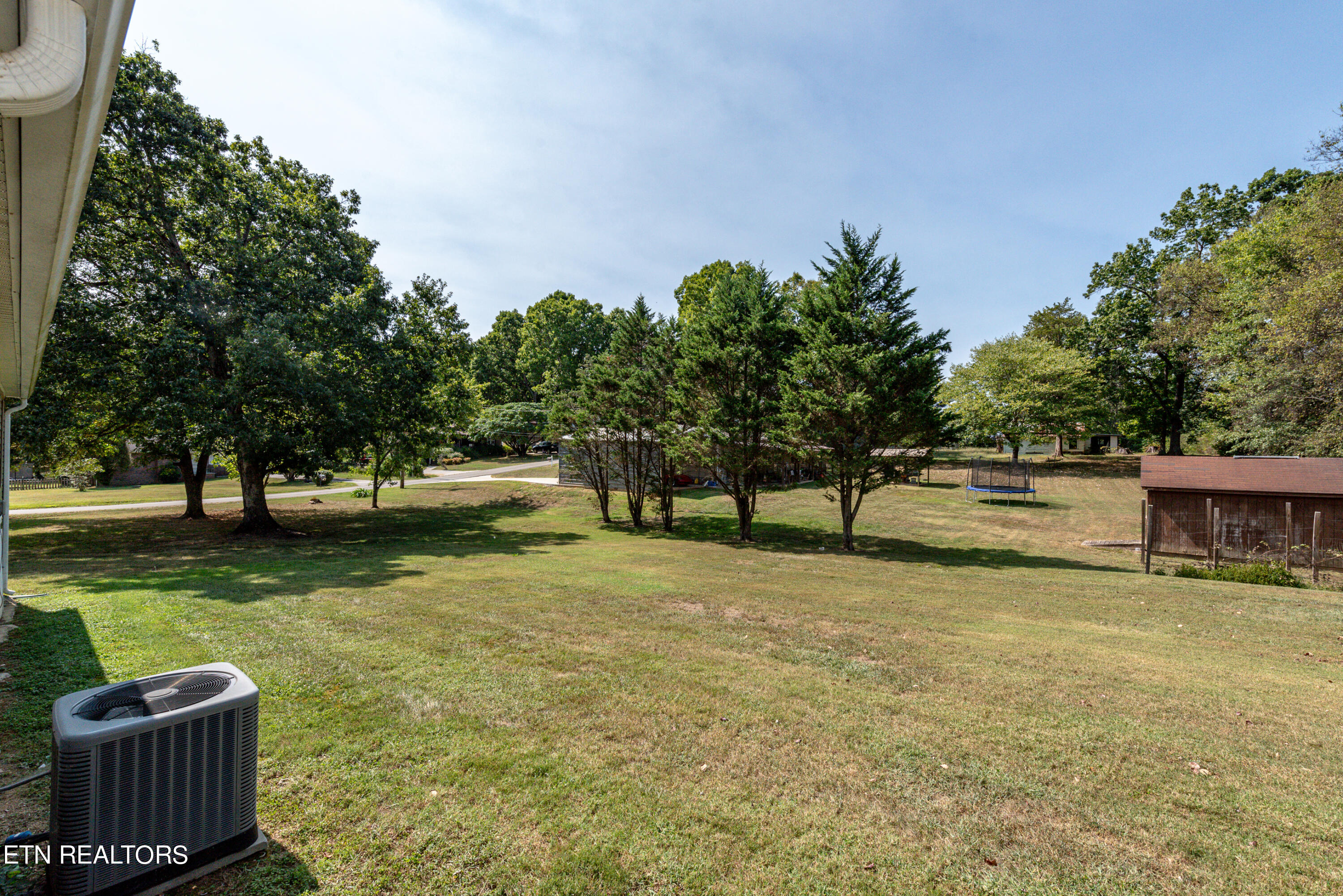 2524 Effler Road Maryville, TN 37803 - Photo 5 of 25 DSC_6234