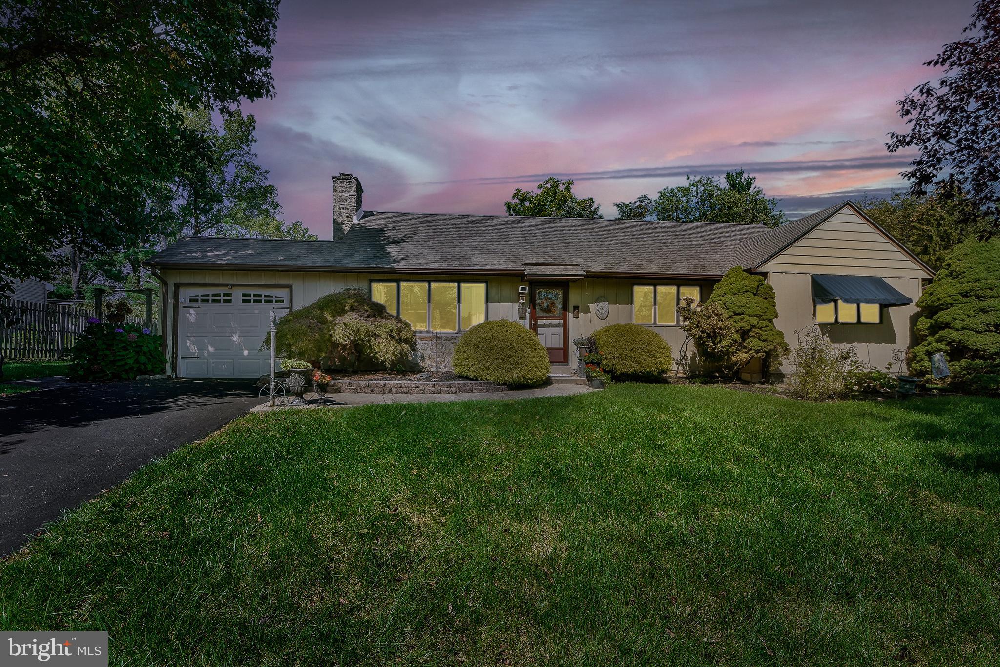 1070 Marie Road Jenkintown, PA 19046 - Photo 3 of 30