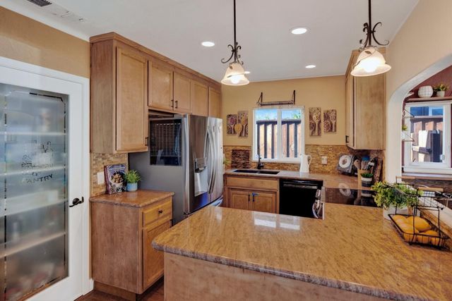 $2,695,000 | 2100 Oberlin Street, Palo Alto, CA 94306