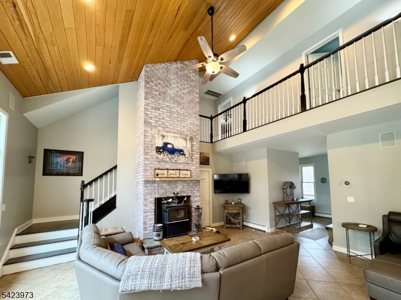 49 Sand Pond Road Blairstown, NJ 07825 - Photo 12 of 33