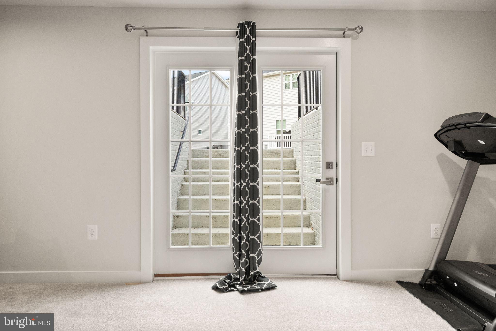 410 Greenstead Road Stafford, VA 22554 - Photo 41 of 54 Walk up to rear Yard