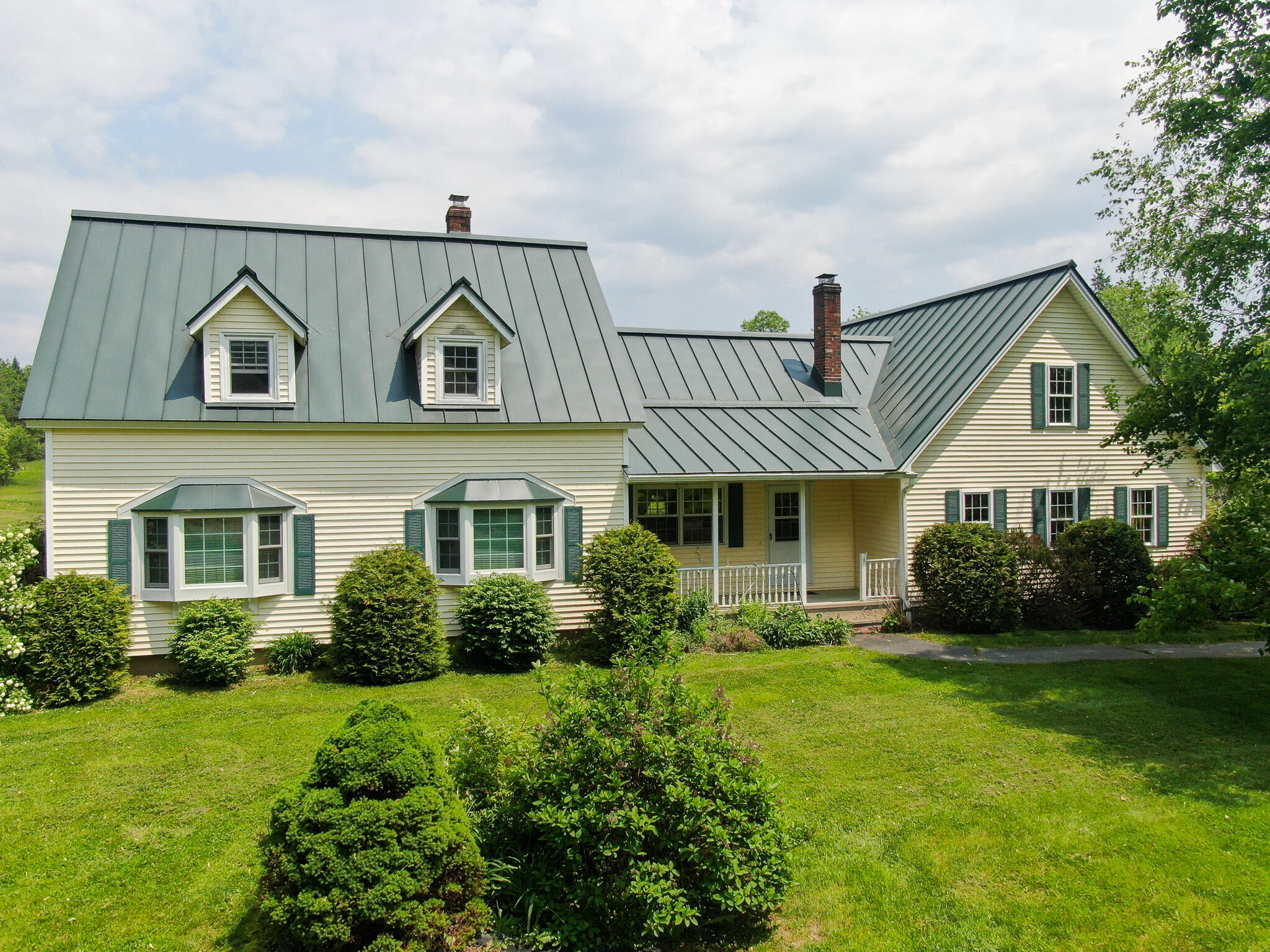124 Swan Road Hermon, ME 04401 - Photo 1 of 41 1
