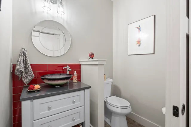 $798,700 | 55 Somerset Place, Topsham, ME 04086