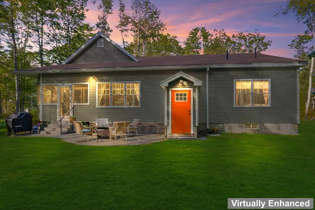 $798,700 | 55 Somerset Place, Topsham, ME 04086