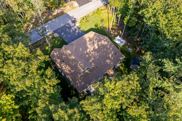 $798,700 | 55 Somerset Place, Topsham, ME 04086