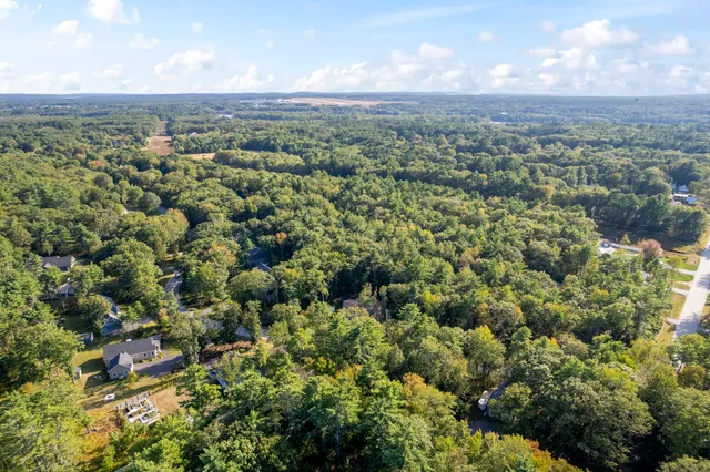 $798,700 | 55 Somerset Place, Topsham, ME 04086