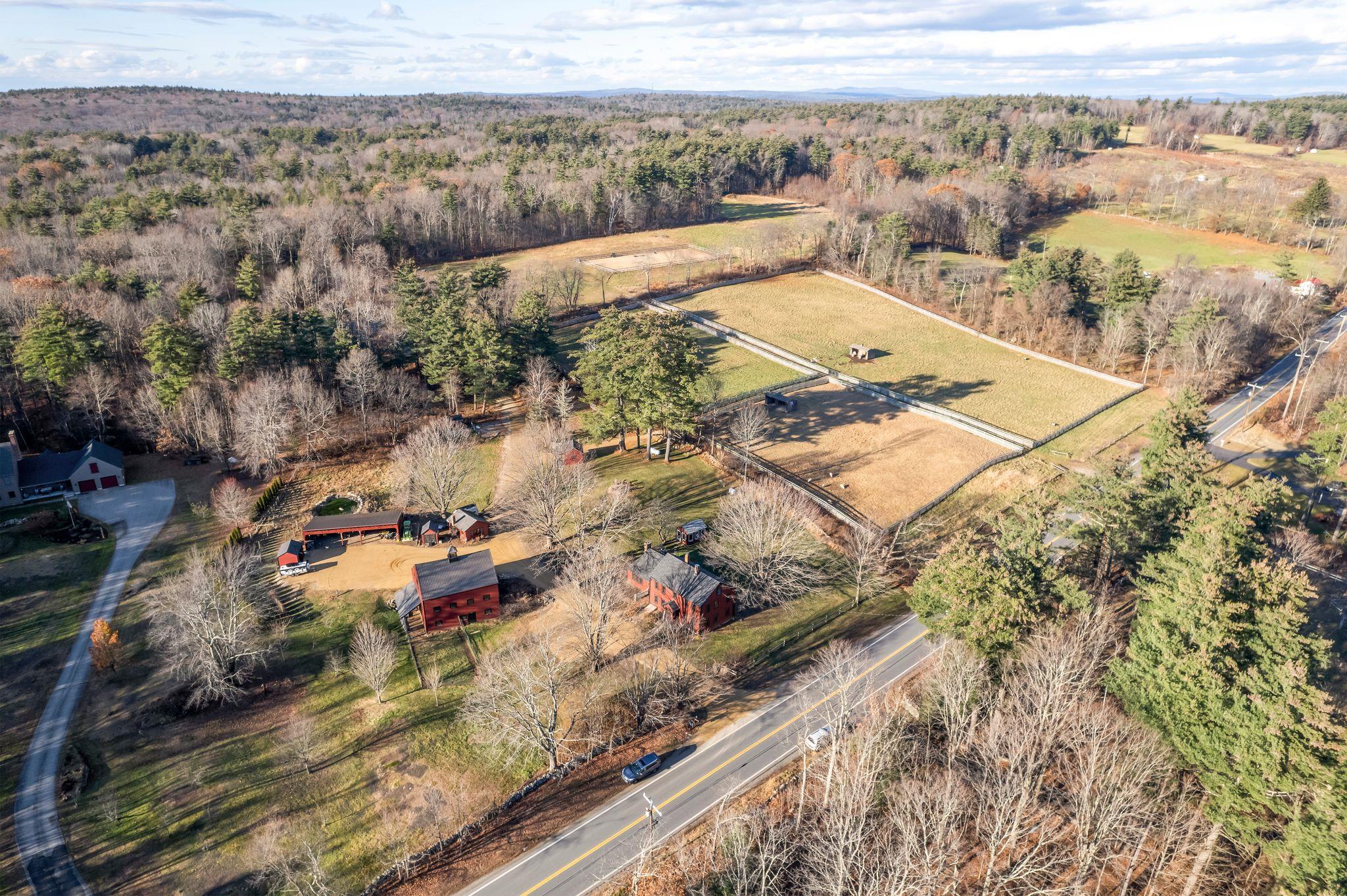 374 Derry Road Chester, NH 03036 - Photo 1 of 39