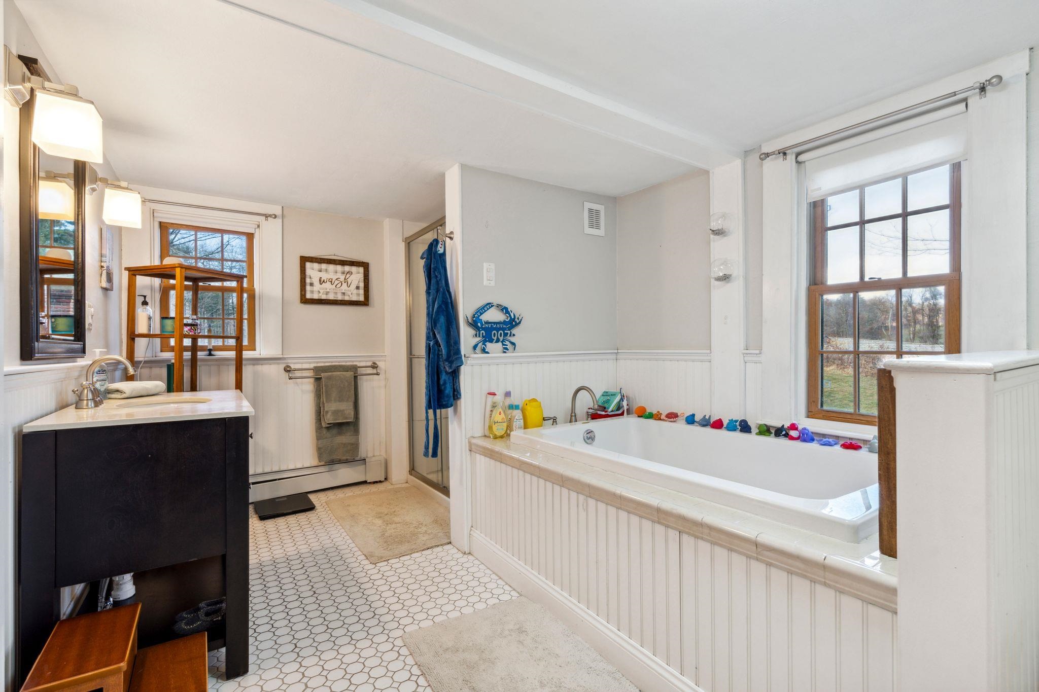 374 Derry Road Chester, NH 03036 - Photo 21 of 39