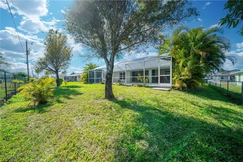 $319,900 | 2517 Southwest 11th Court, Cape Coral, FL 33914