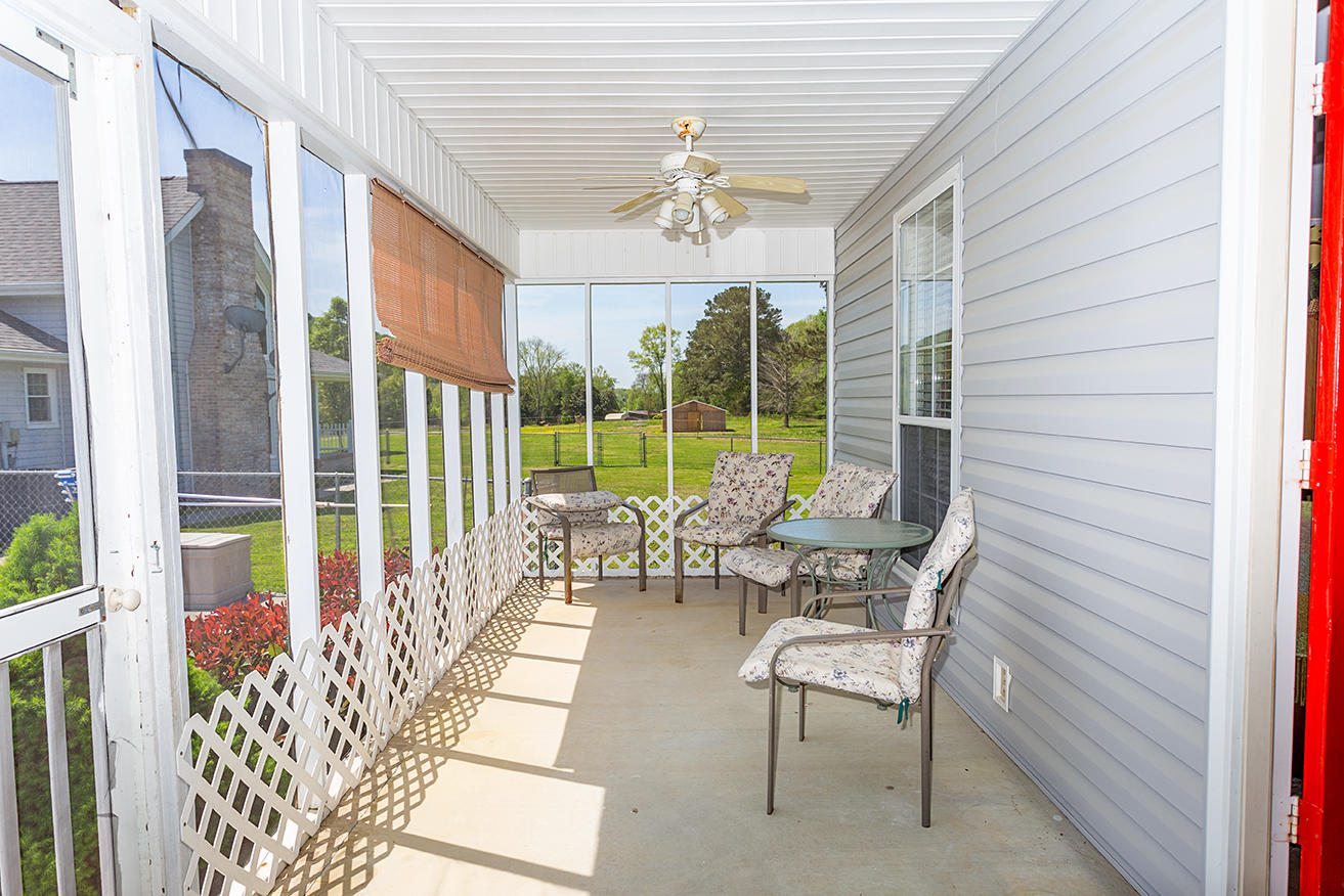 1387 South No Pone Valley Road Decatur, TN 37322 - Photo 41 of 58 IMG_6417