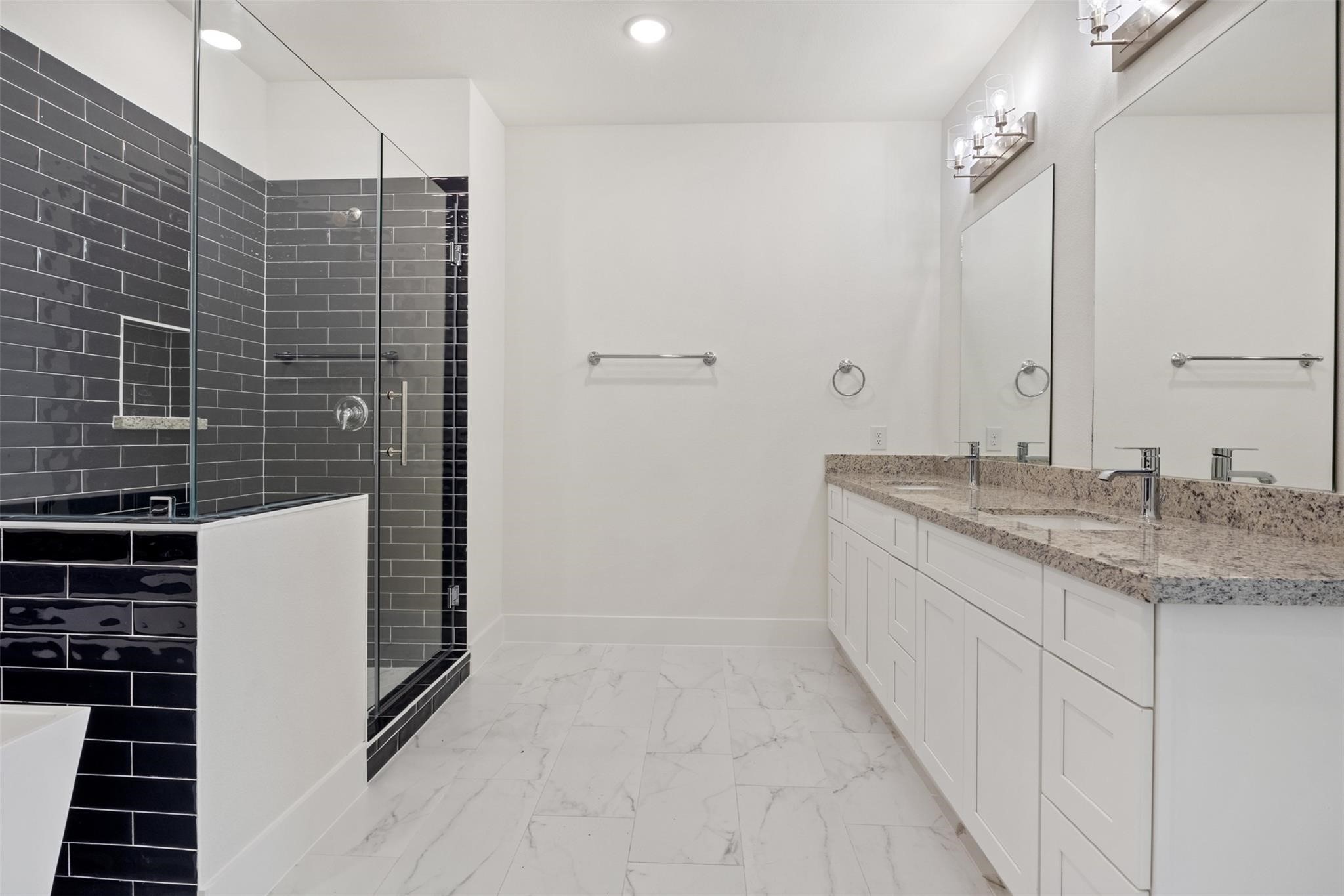 1928 Purswell Road Houston, TX 77055 - Photo 22 of 36 The primary bath offers ample space to accommodate any lifestyle!