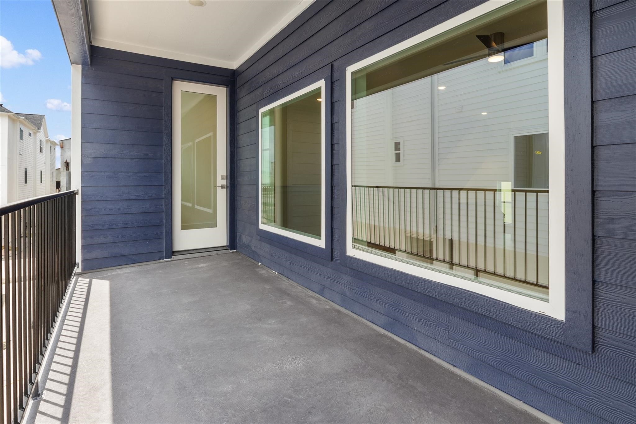 1928 Purswell Road Houston, TX 77055 - Photo 27 of 36 Look at you, all fancy! You got yourself a beautiful house! You should be proud and yell it from your new balcony!