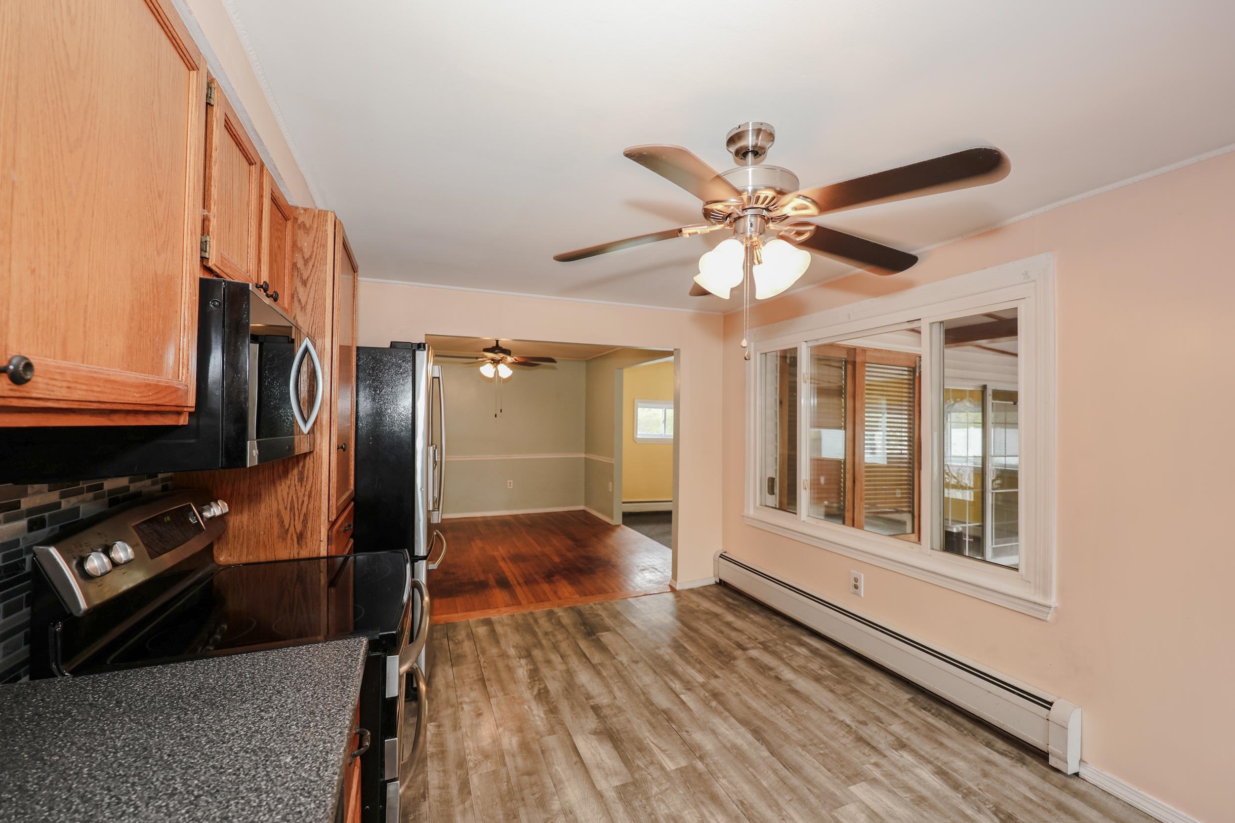 15 Raymond Drive Merrimack, NH 03054 - Photo 23 of 42