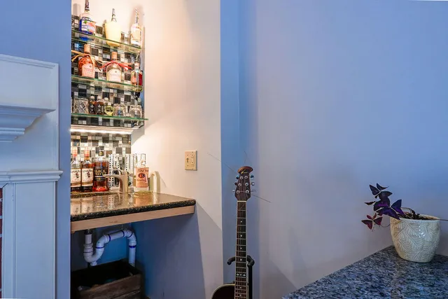 $579,000 | 107 Mt Vista Drive, Sidney, ME 04330