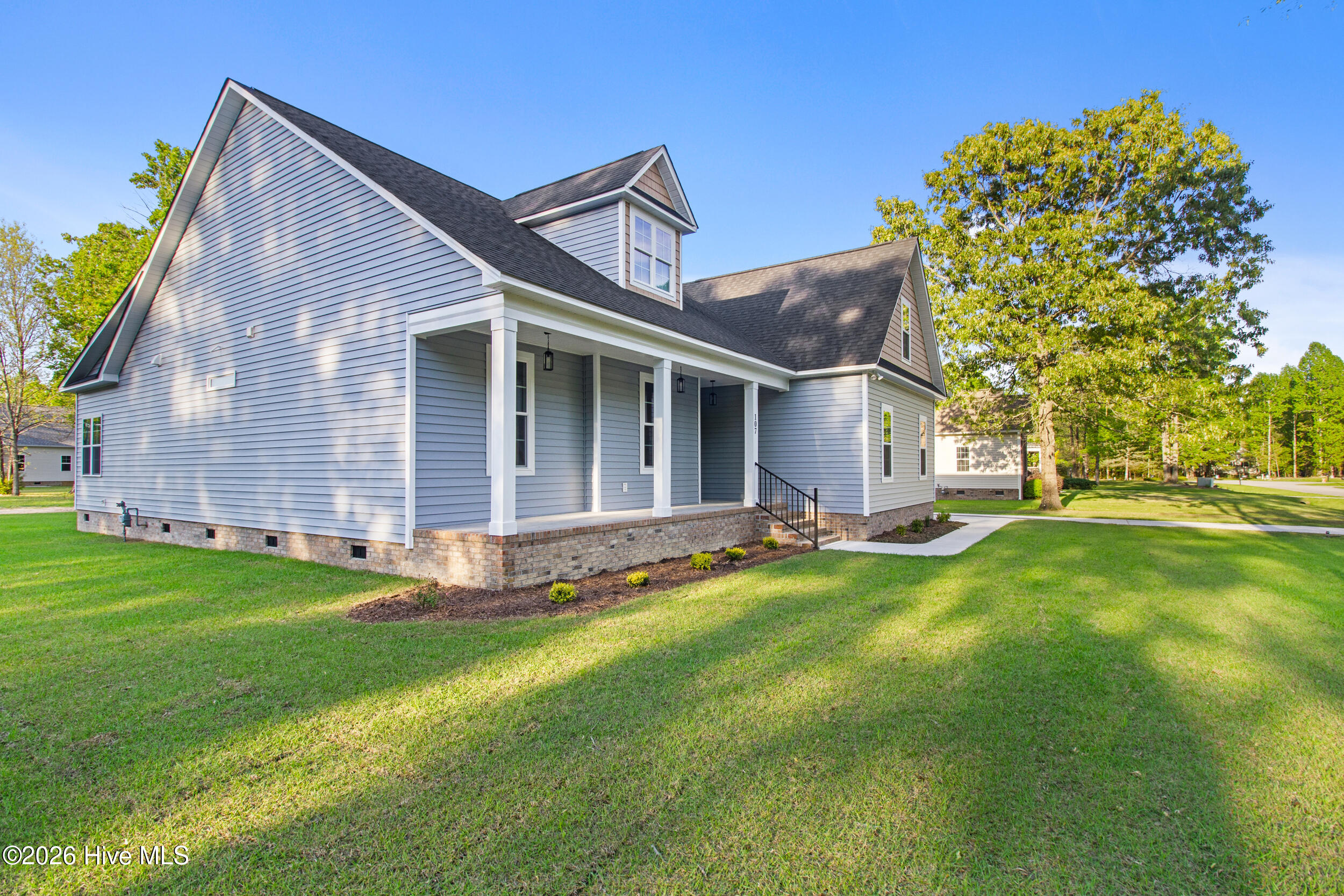 107 East Holly Ridge Road New Bern, NC 28562 - Photo 45 of 47 Front