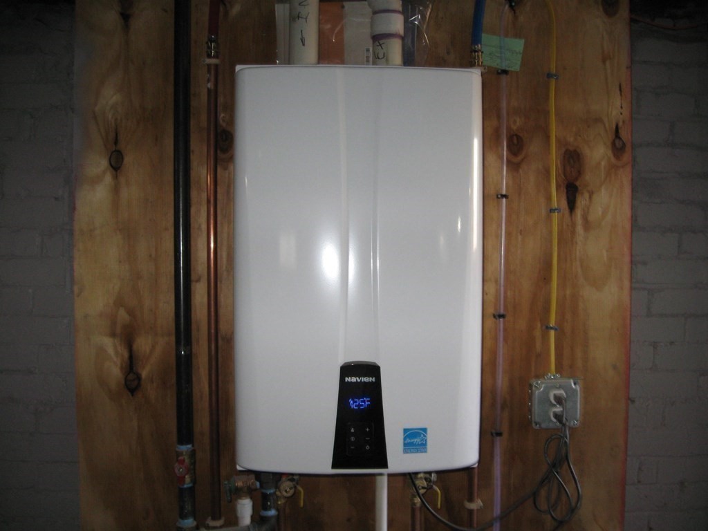 12 Alderman Street Springfield, MA 01108 - Photo 25 of 27 a close view of cabinet