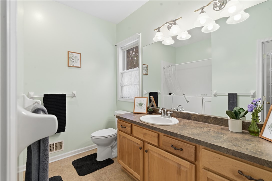 763 Maple Drive Webster, NY 14580 - Photo 26 of 44