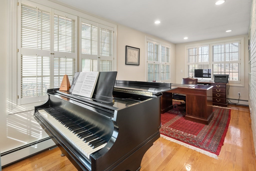 30 Terrace Drive Worcester, MA 01609 - Photo 19 of 39 a living room with furniture stove and a window