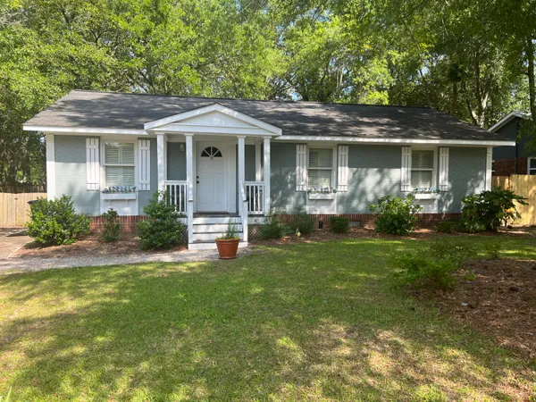 $2,200 | 206 Sumter Street Southeast, Aiken, SC 29801