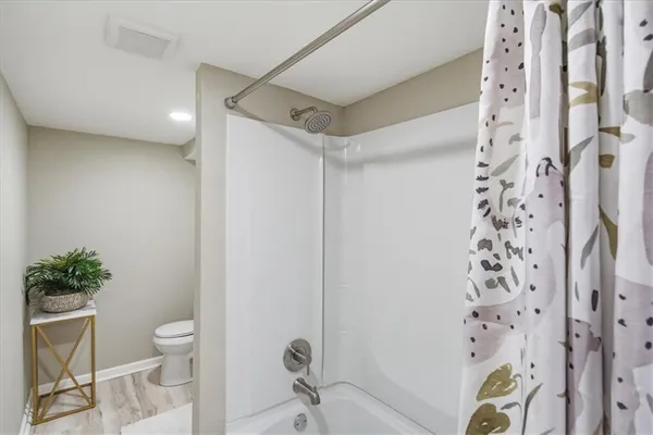 $280,000 | 5200 South Delaware Avenue, Independence, MO 64055