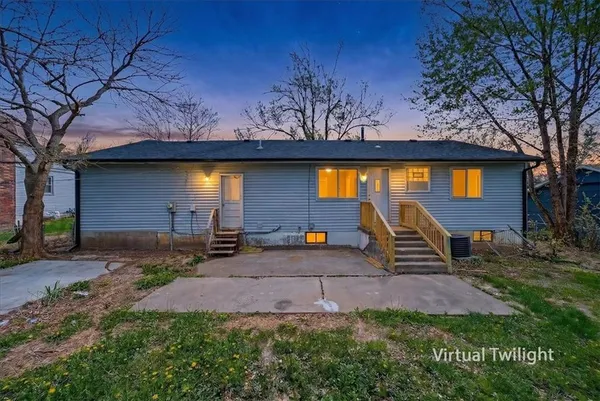 $280,000 | 5200 South Delaware Avenue, Independence, MO 64055