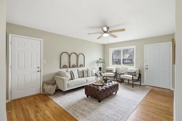 $280,000 | 5200 South Delaware Avenue, Independence, MO 64055