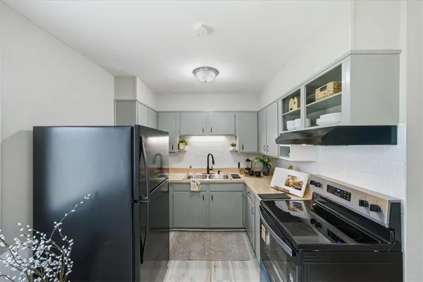 $280,000 | 5200 South Delaware Avenue, Independence, MO 64055