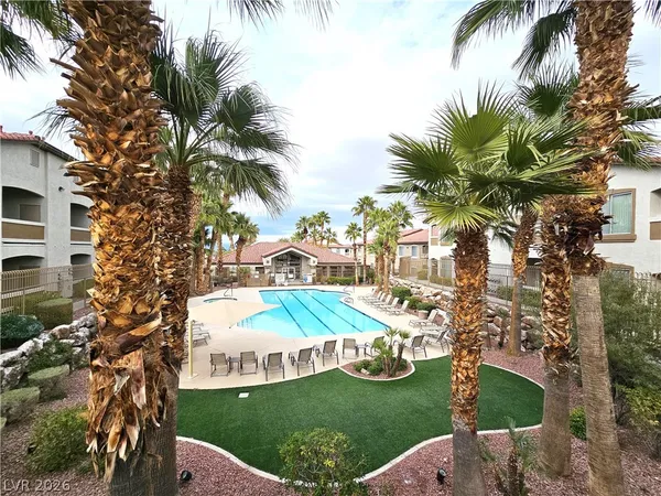 $1,550 | 2305 West Horizon Ridge Parkway, Unit 3113, Henderson, NV 89052
