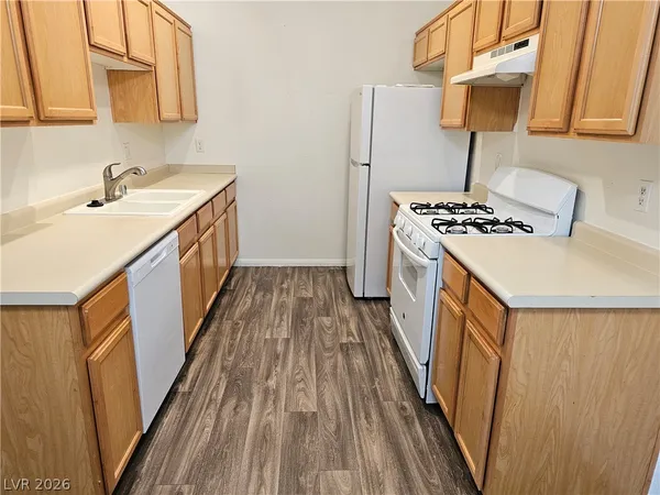 $1,550 | 2305 West Horizon Ridge Parkway, Unit 3113, Henderson, NV 89052