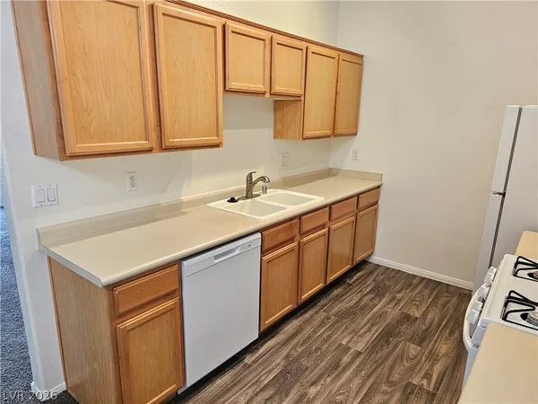 $1,550 | 2305 West Horizon Ridge Parkway, Unit 3113, Henderson, NV 89052