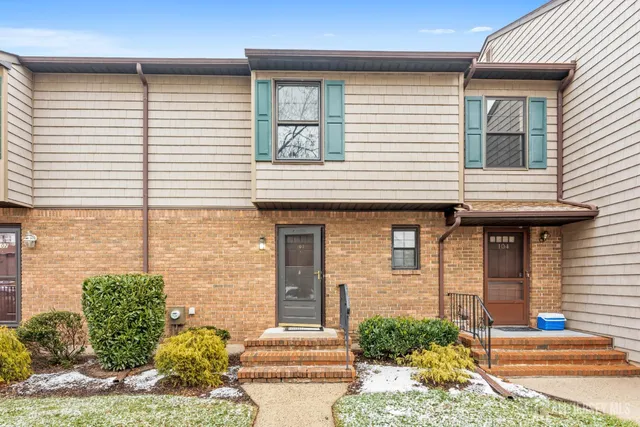 $459,000 | 103 Pheasant Run, Edison, NJ 08820