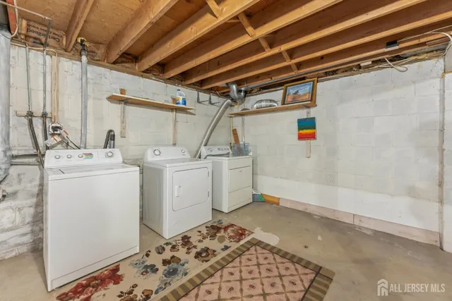 $459,000 | 103 Pheasant Run, Edison, NJ 08820