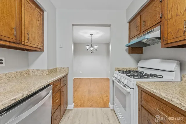 $459,000 | 103 Pheasant Run, Edison, NJ 08820