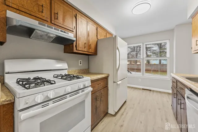 $459,000 | 103 Pheasant Run, Edison, NJ 08820