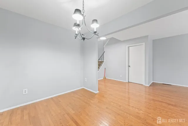 $459,000 | 103 Pheasant Run, Edison, NJ 08820