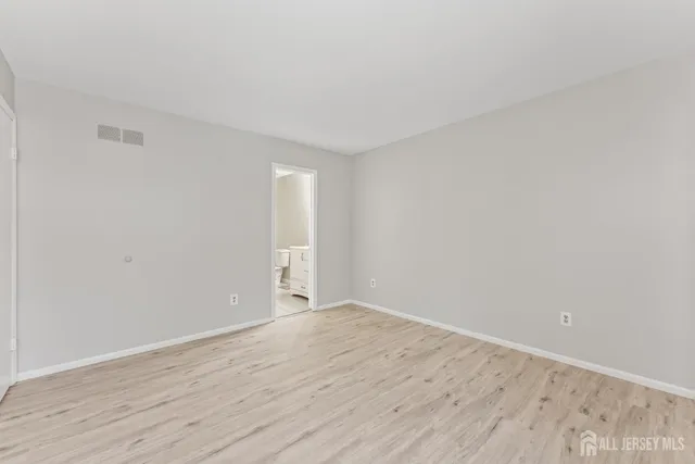 $459,000 | 103 Pheasant Run, Edison, NJ 08820