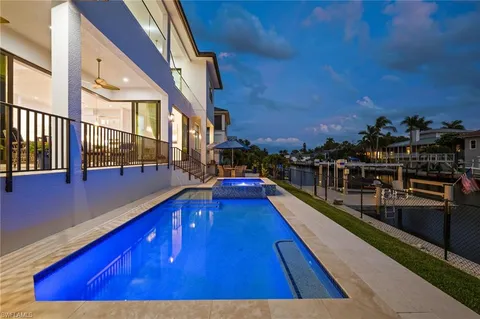 $4,175,000 | 388 Pine Avenue, Naples, FL 34108