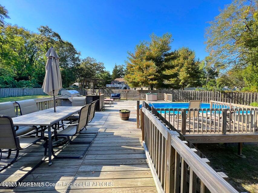 624 Fort Plains Road Howell, NJ 07731 - Photo 17 of 21 outsidedeck