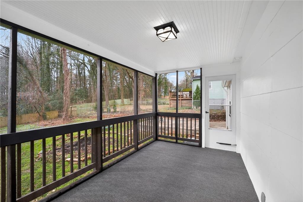 871 Hargis Street Southeast Atlanta, GA 30315 - Photo 14 of 16