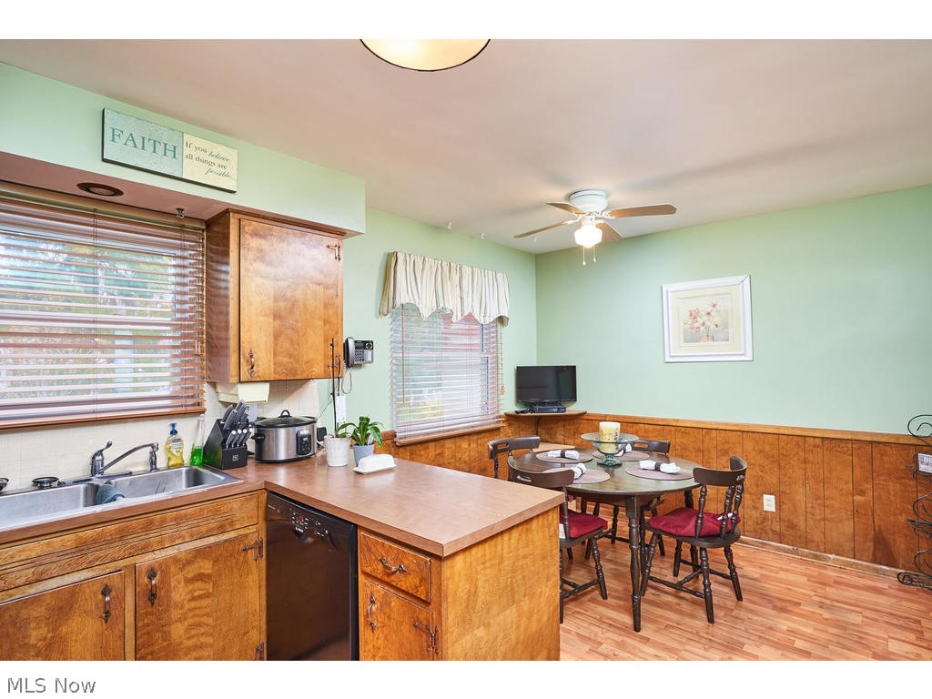 646 Garnette Road Akron, OH 44313 - Photo 6 of 17 Gallery Image 6