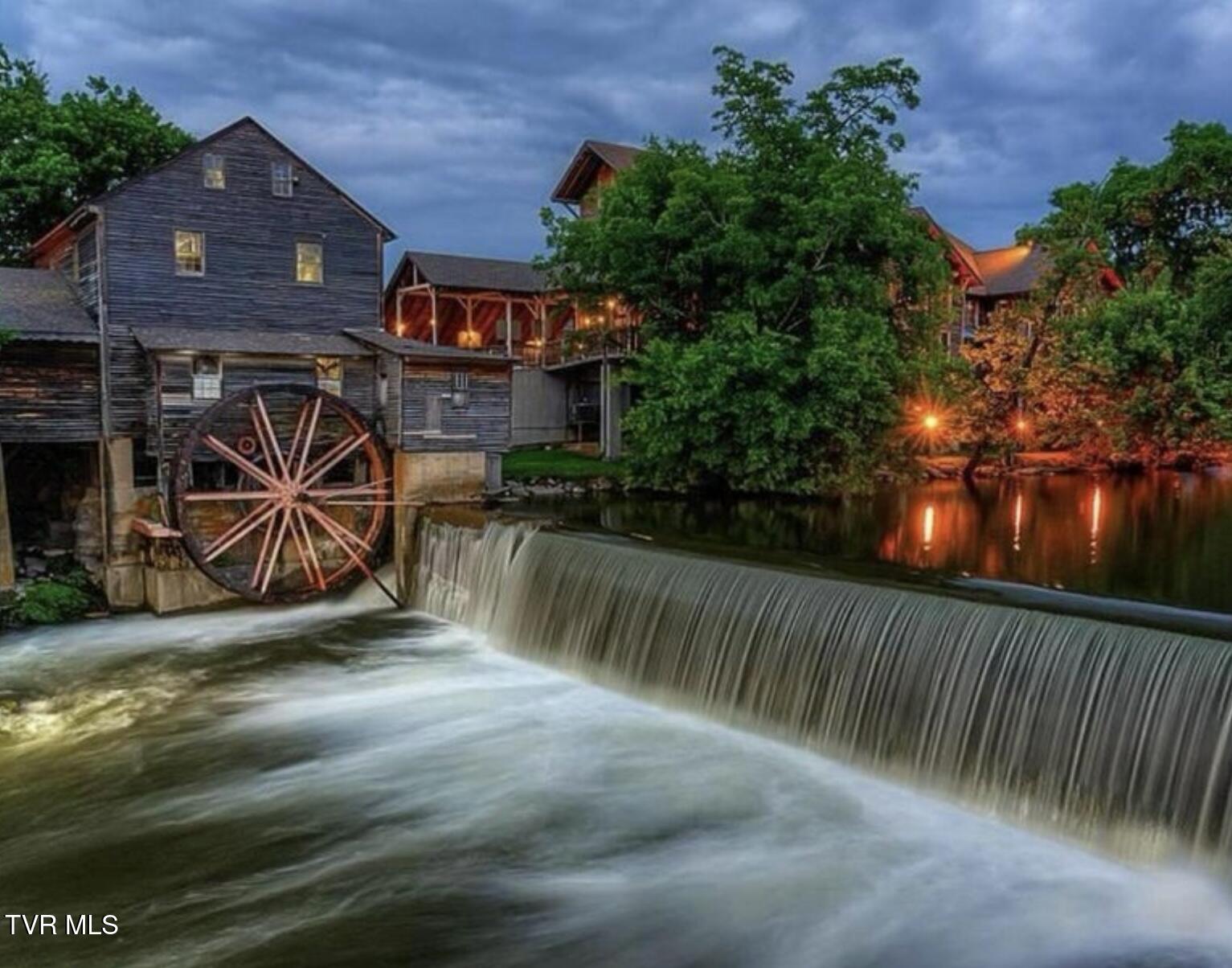 834 String Run Way Pigeon Forge, TN 37862 - Photo 62 of 65 IMG_7219
