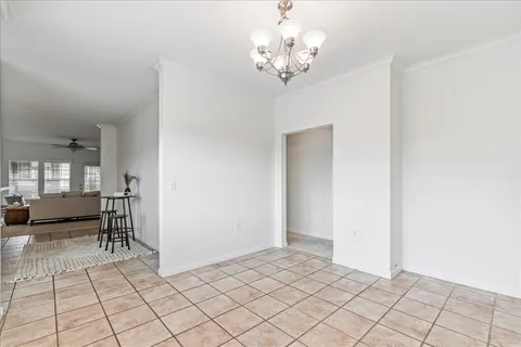 $280,000 | 2900 South Lakeline Boulevard, Unit 124, Cedar Park, TX 78613