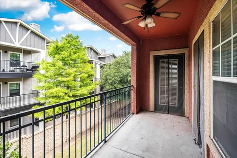 $270,000 | 2900 South Lakeline Boulevard, Unit 124, Cedar Park, TX 78613