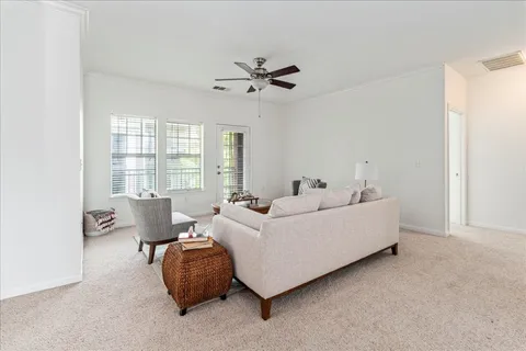 $280,000 | 2900 South Lakeline Boulevard, Unit 124, Cedar Park, TX 78613