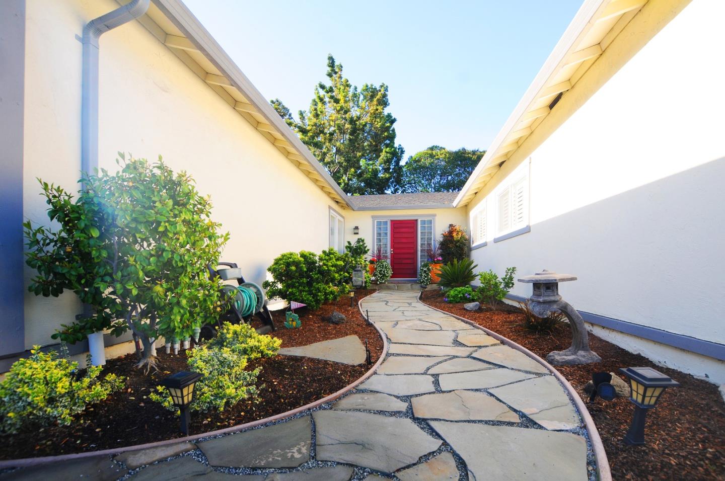 5978 Bollinger Road San Jose, CA 95129 - Photo 19 of 25 Gallery Image 19
