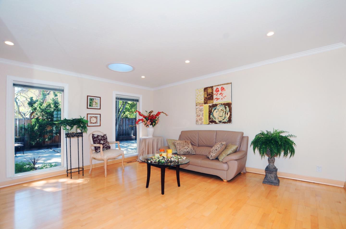 5978 Bollinger Road San Jose, CA 95129 - Photo 8 of 25 Gallery Image 8