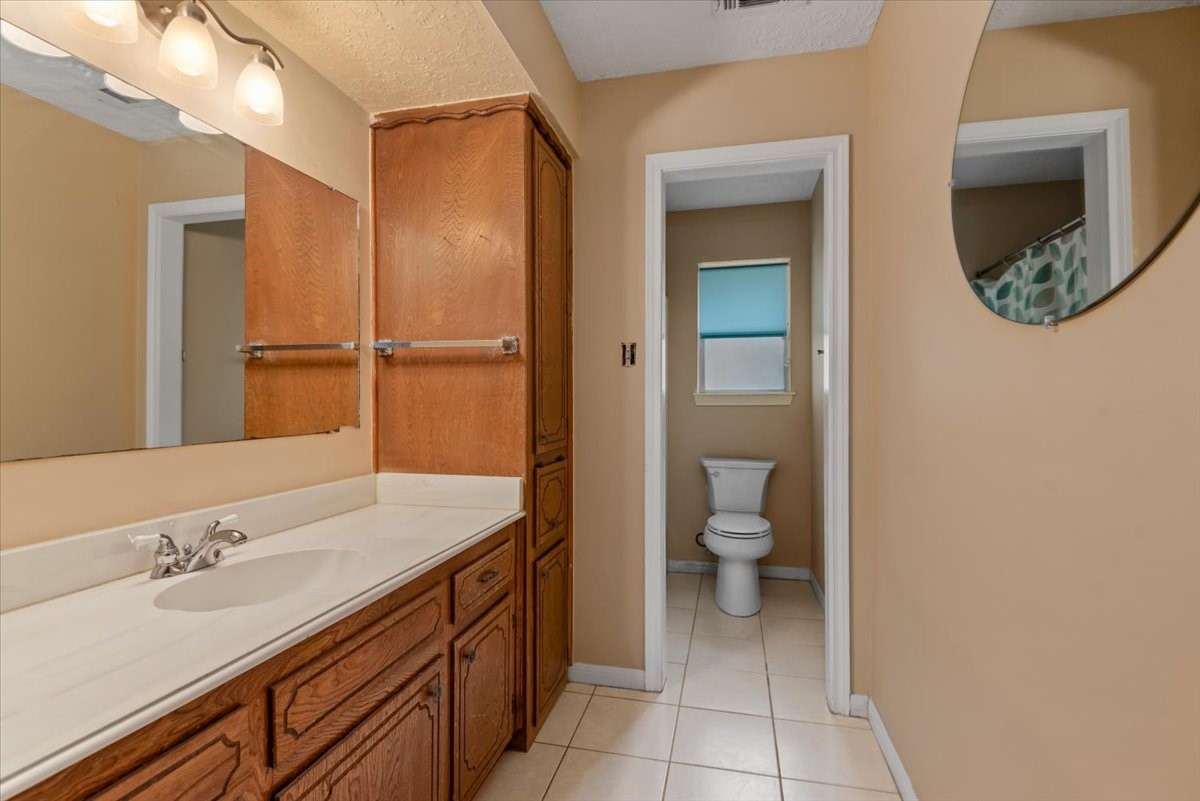 3511 Lemon Tree Lane Houston, TX 77088 - Photo 20 of 37
