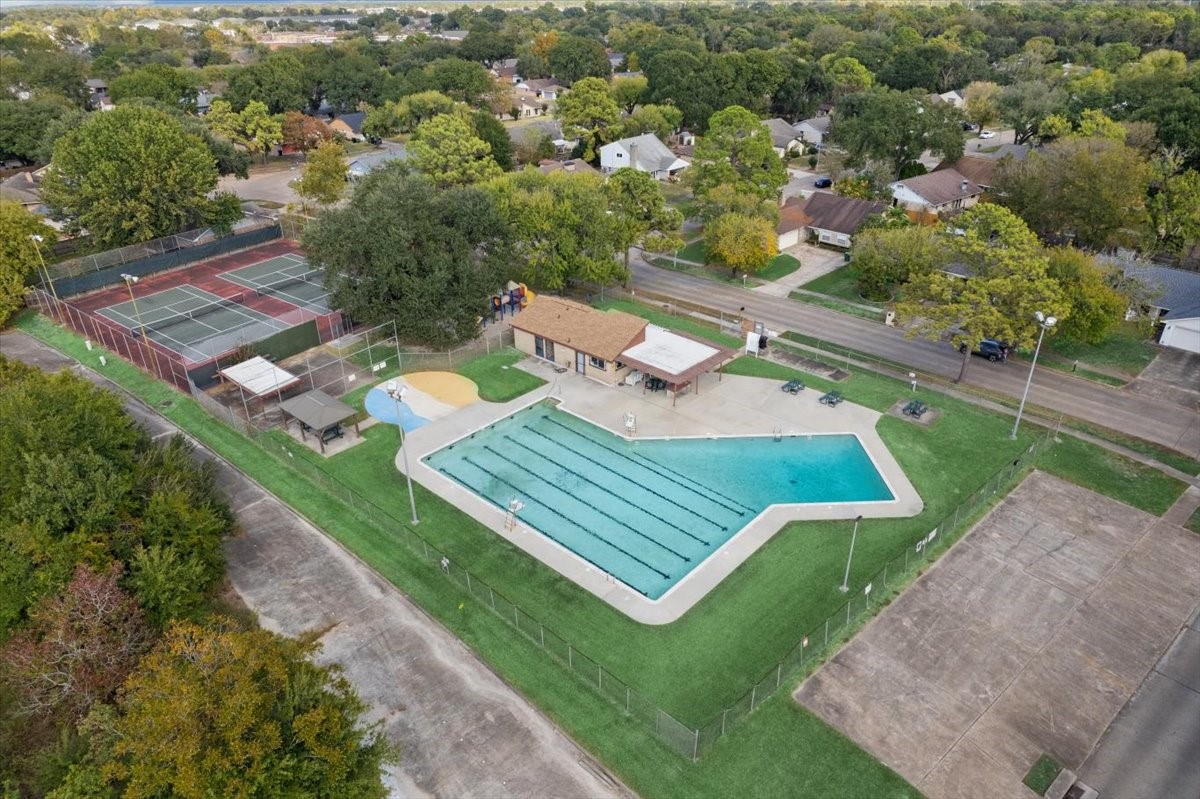 3511 Lemon Tree Lane Houston, TX 77088 - Photo 30 of 37