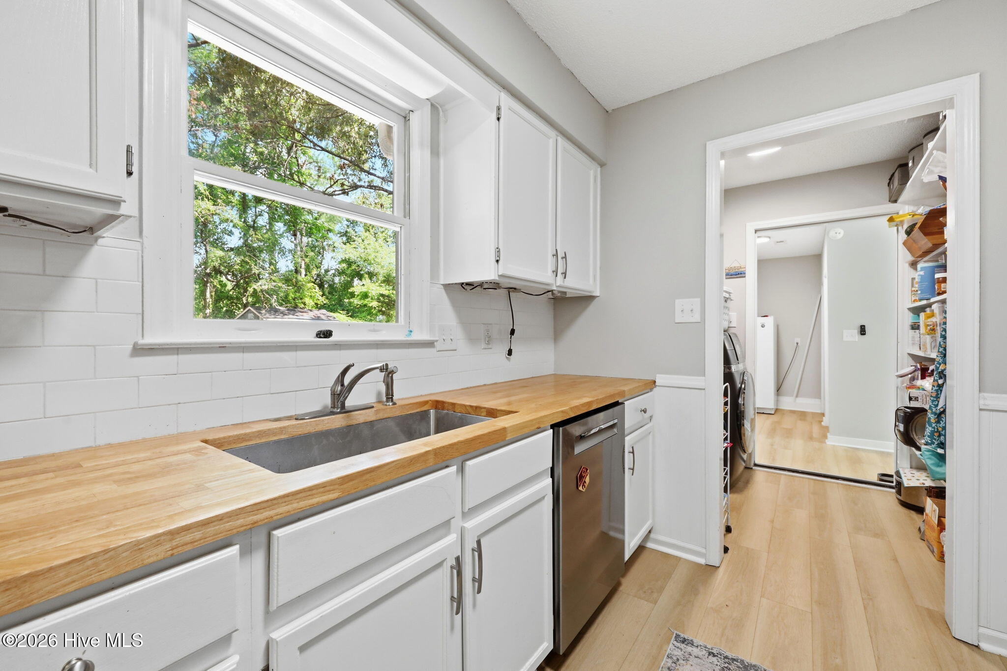 552 Swansboro Loop Road Swansboro, NC 28584 - Photo 15 of 46