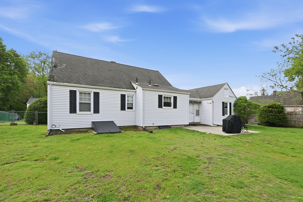 55 River Road Agawam, MA 01001 - Photo 23 of 26